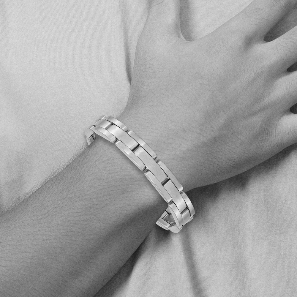 Men's Stainless Steel Brushed 9mm Link Bracelet, 8 Inch