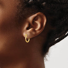 Small Shackle Link Screw Post Hoop Earrings in 14k Yellow Gold
